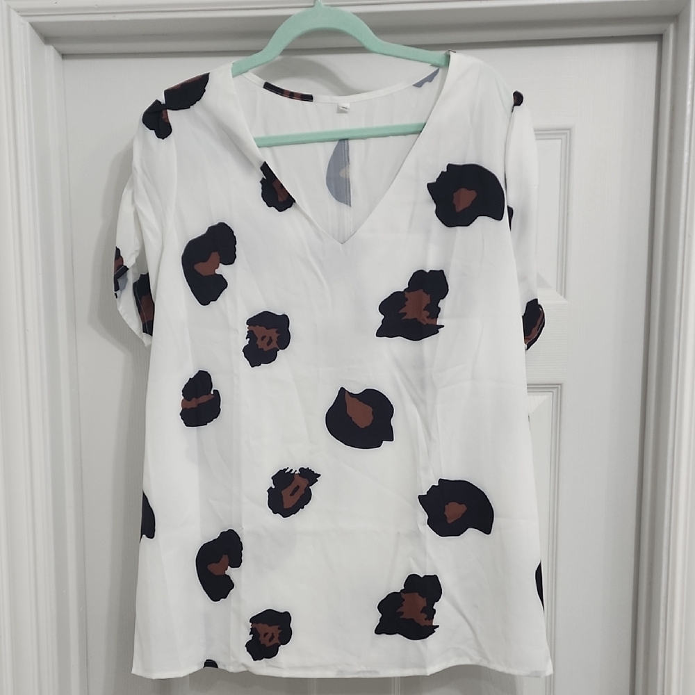 Brand New Stylish White and Black Women's Top